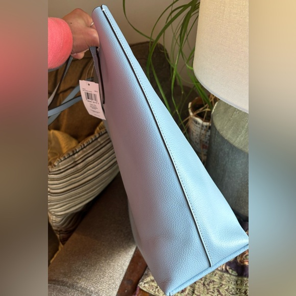 Authentic COACH Pebbled leather/suede snap long Tote - Picture 13 of 14